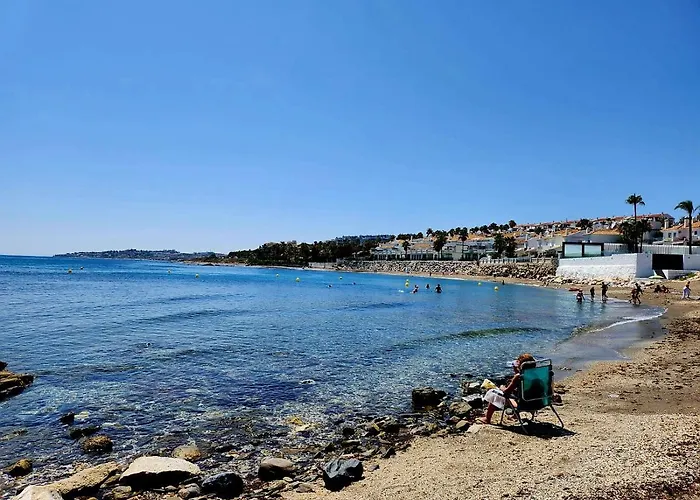 Luxurious Apartment 2 Bedroom 2 Bathroom Near Beach